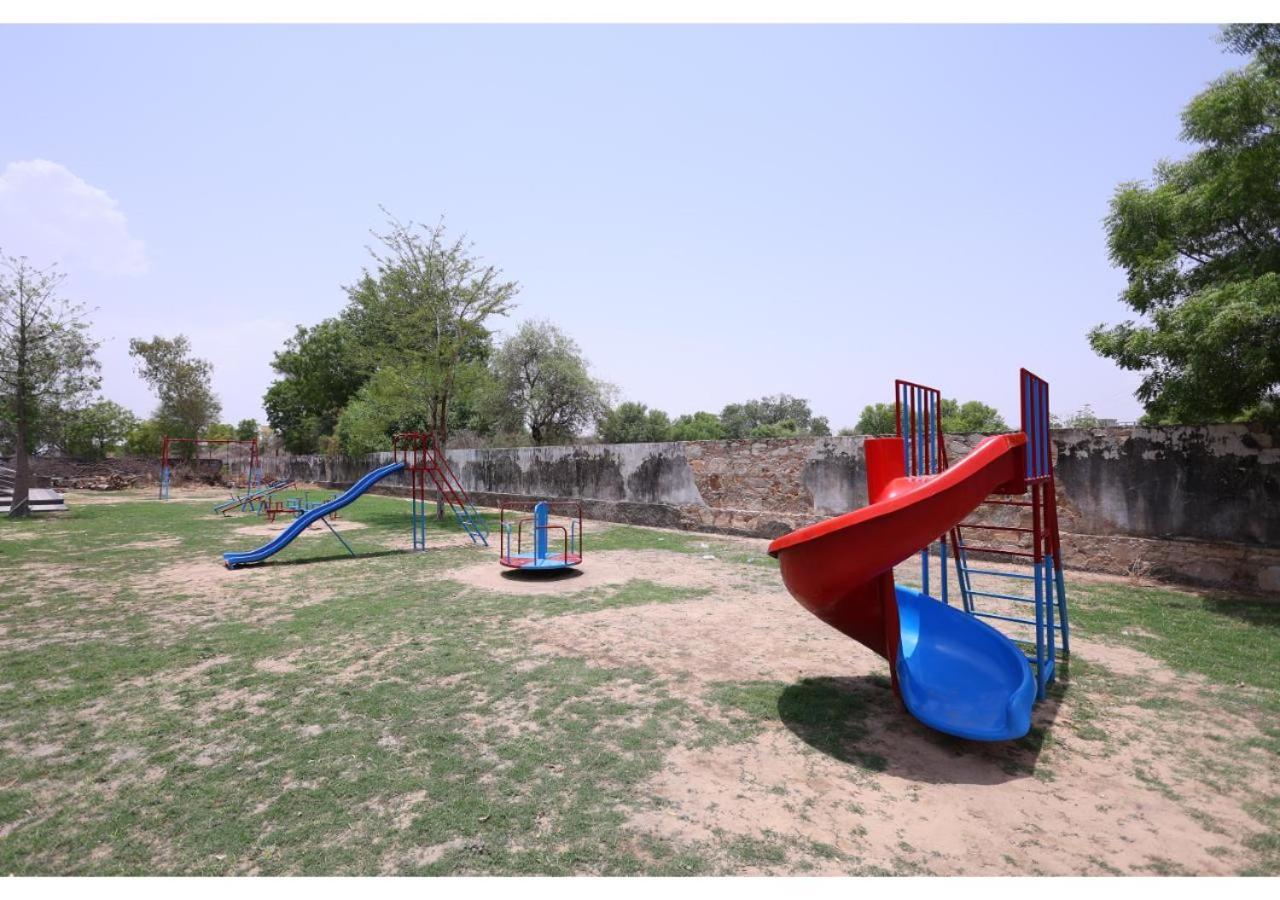 فندق Goyal Bhawan Khātu المظهر الخارجي الصورة